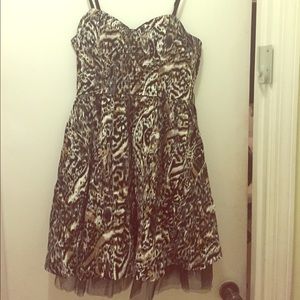 Women’s dress